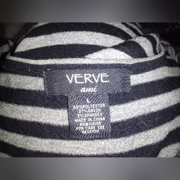 Deep cleavage Verve stretch soft top 3 for 15 - Picture 2 of 4